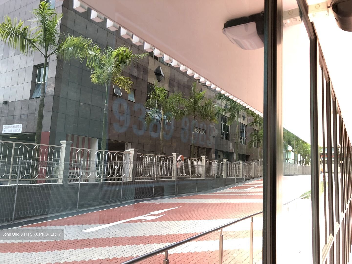 Novelty Techpoint (D19), Retail #440939181